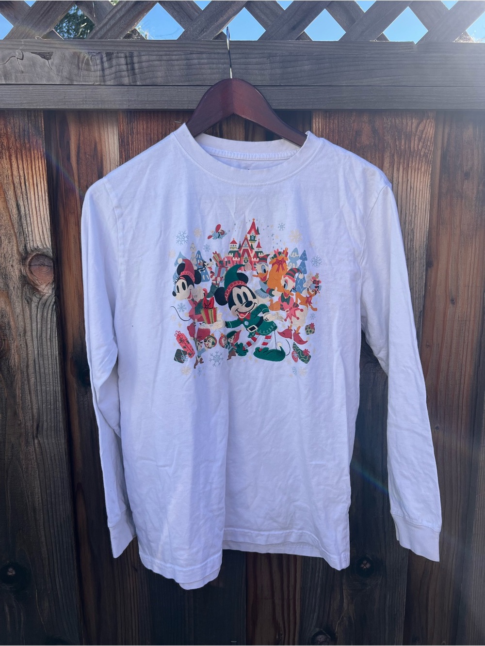 Disney White Long-Sleeve Holiday Character Graphic Tee